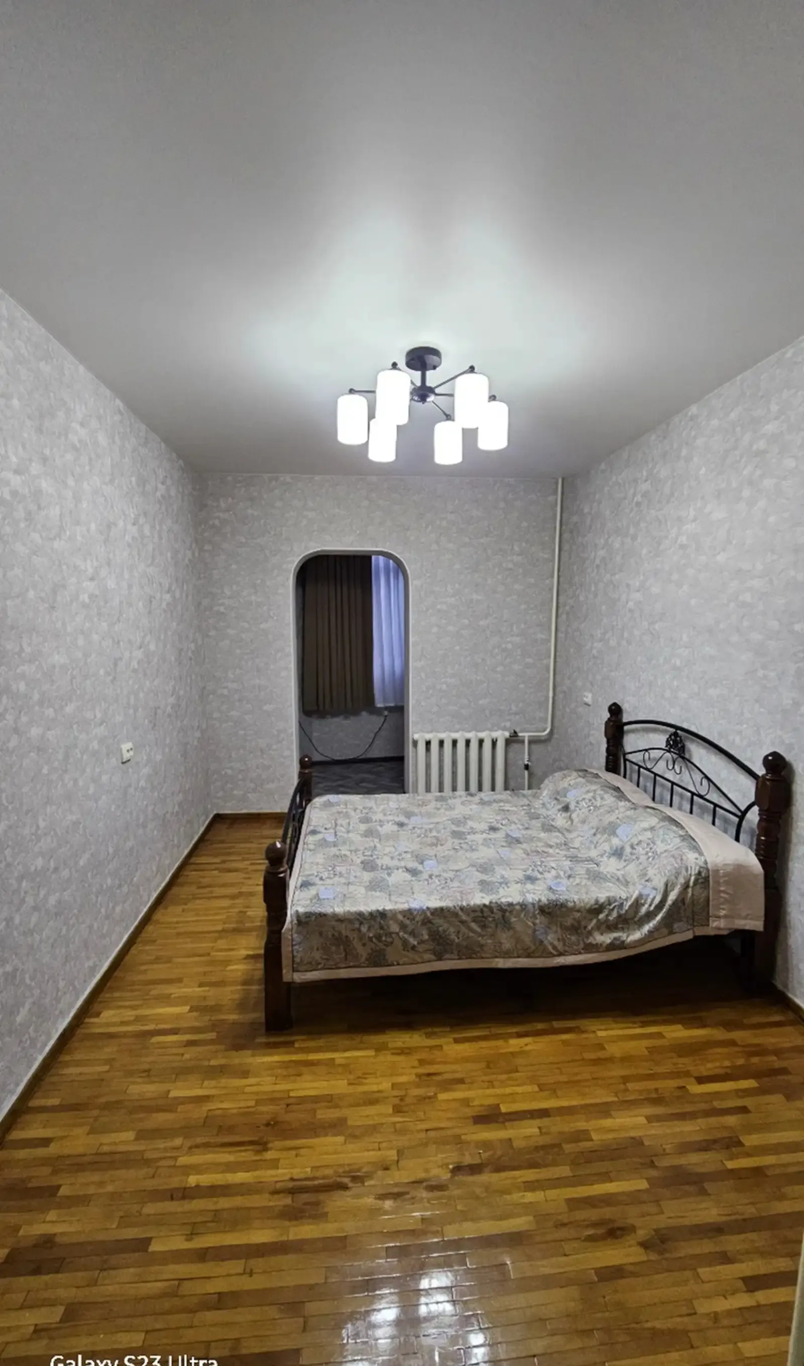 2-комн. квартира, 3 этаж, 65м², Славянский университет