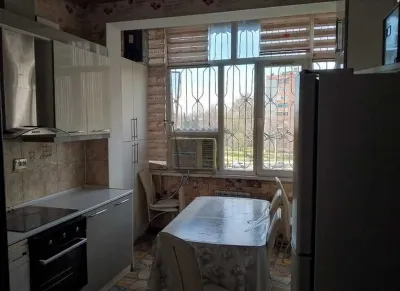 4-комн. квартира, 3 этаж, 110м², сино
