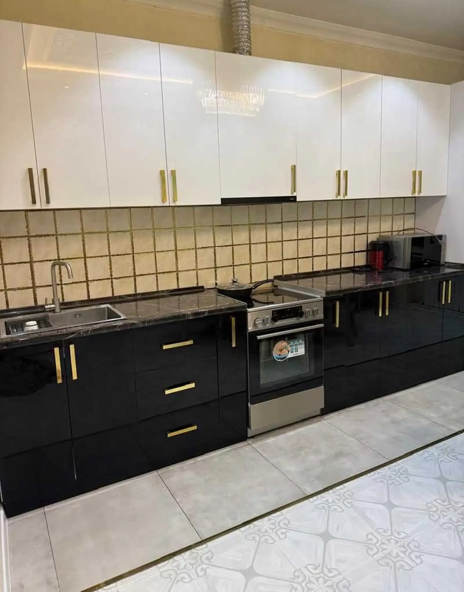 2-комн. квартира, 14 этаж, 110м², Ориён бонки главный