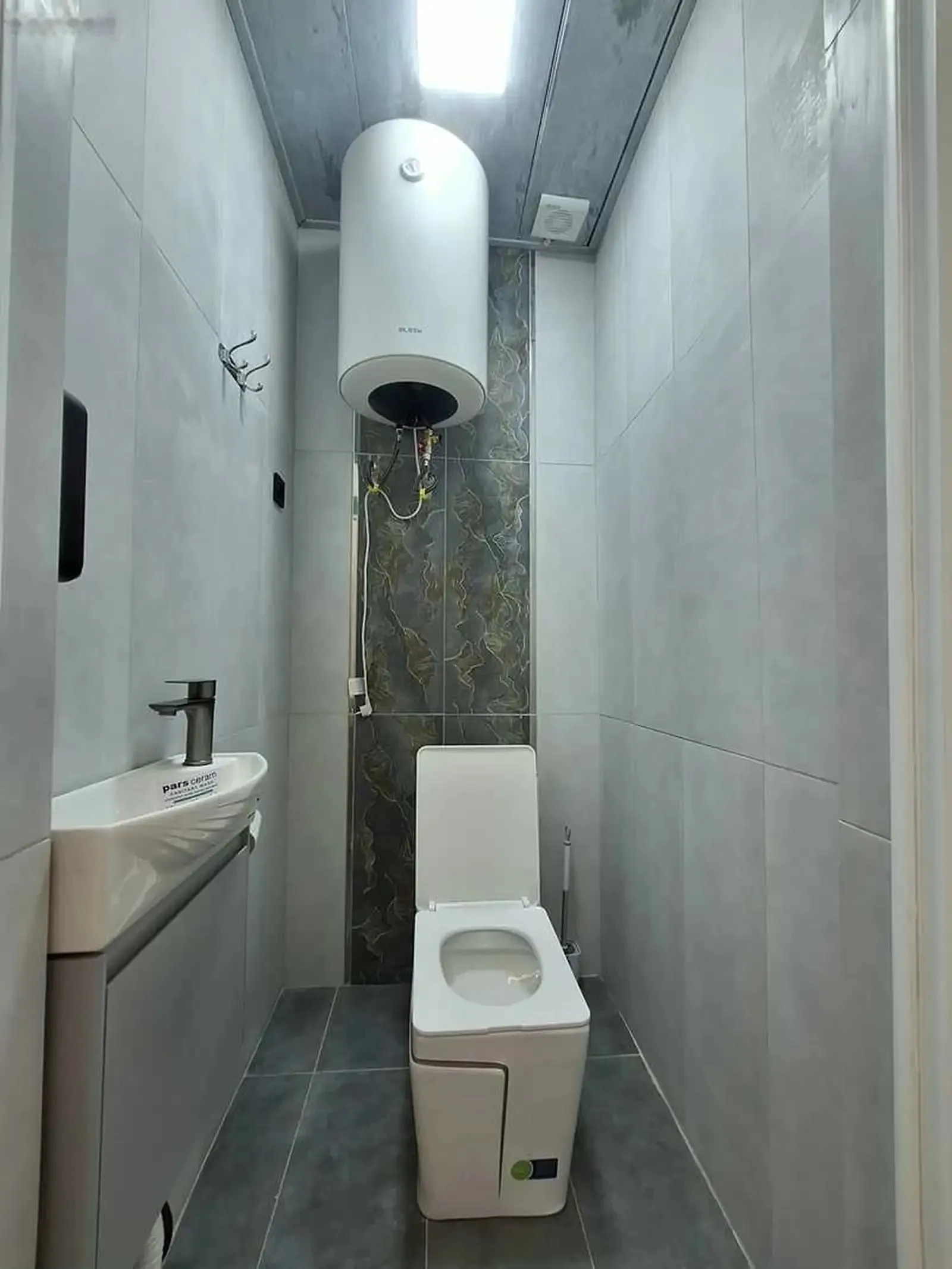 2-комн. квартира, 11 этаж, 70м², овир