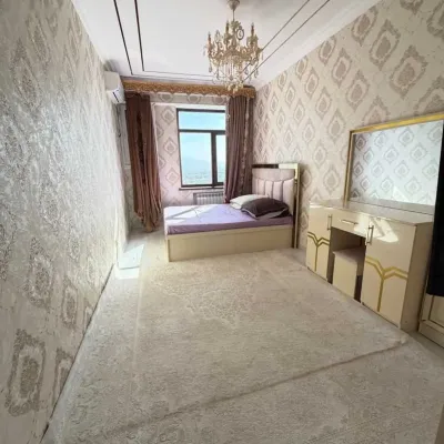 2-комн. квартира, 14 этаж, 70м², Айни