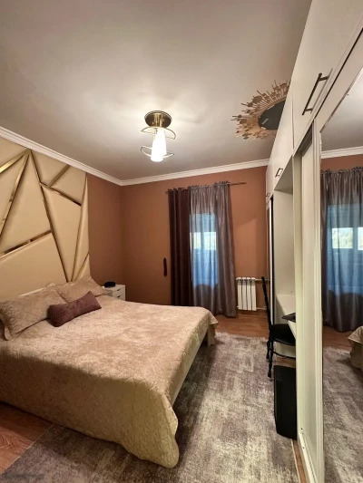 4-комн. квартира, 8 этаж, 110 м², Арбат, 91й микрорайон,  Сино — миниатюра 8