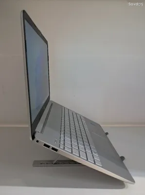 Ноутбук HP Laptop 15s-fq5276nia