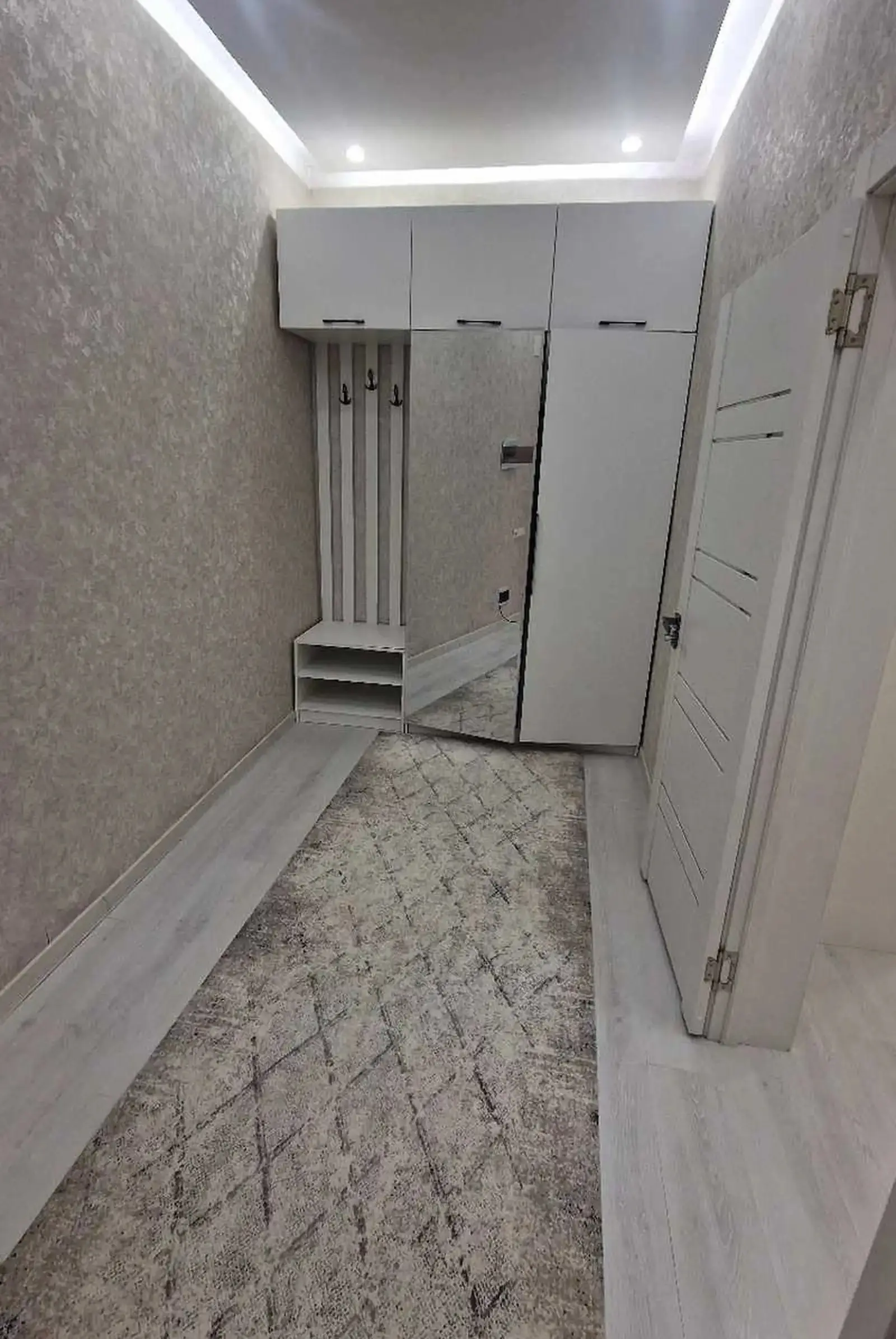 2-комн. квартира, 12 этаж, 56м², И.Сомони