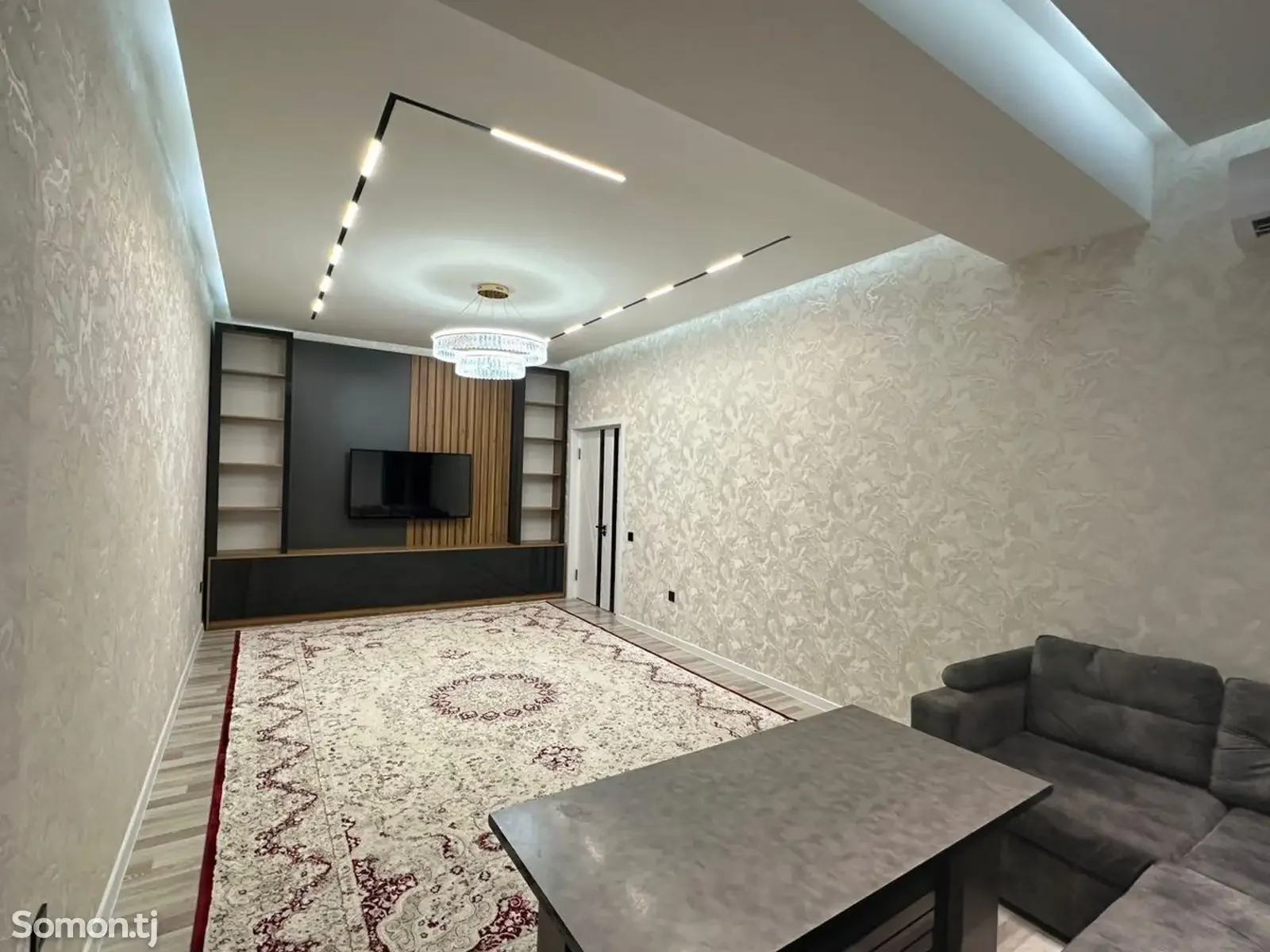2-комн. квартира, 10 этаж, 70м², 82 мкр