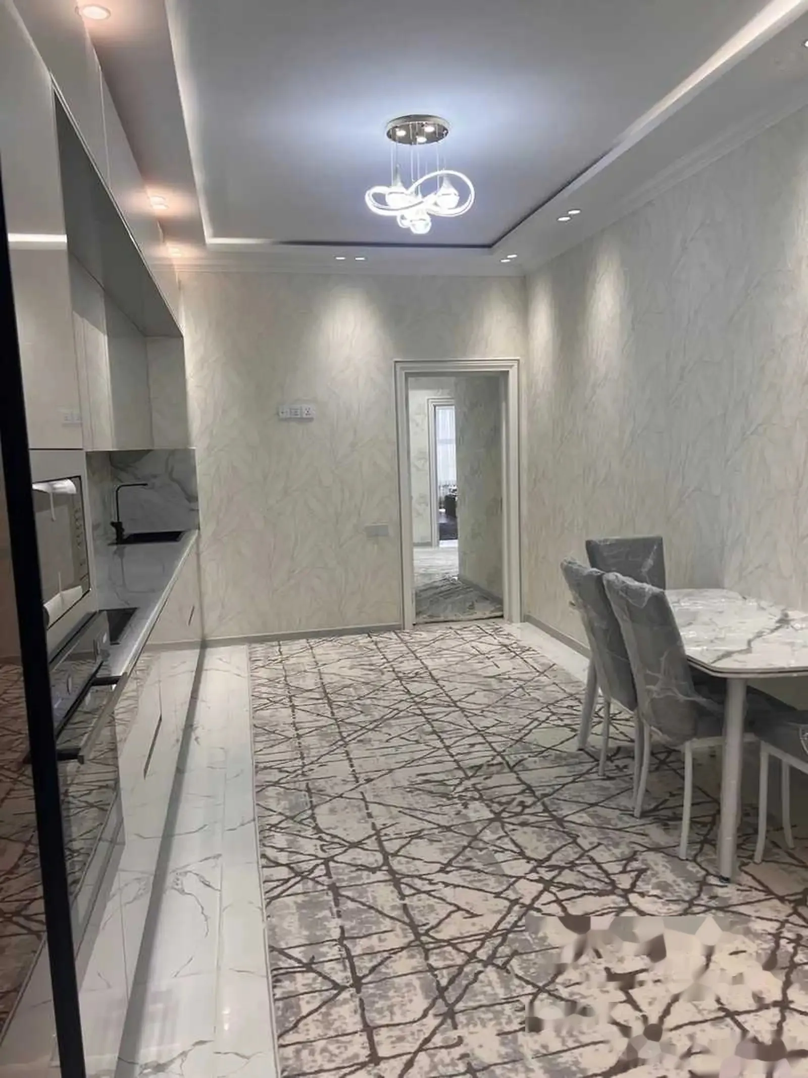 3-комн. квартира, 9 этаж, 140м², И.Сомони Алфемо доми пума