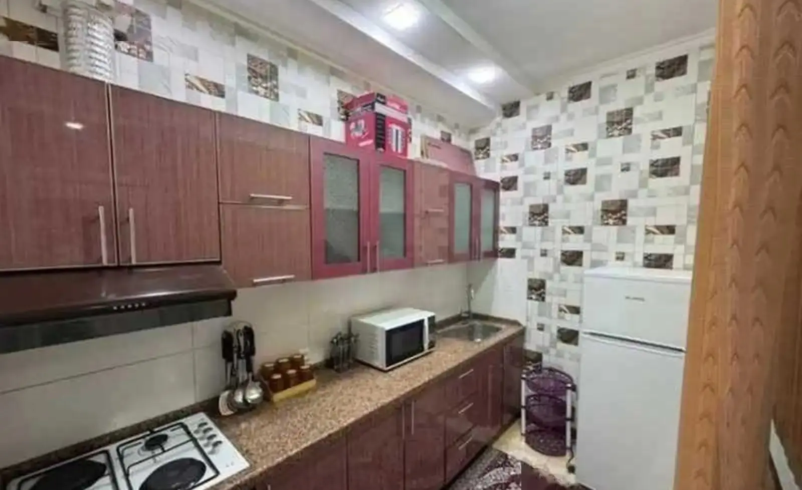 2-комн. квартира, 10 этаж, 60м², голубой экран