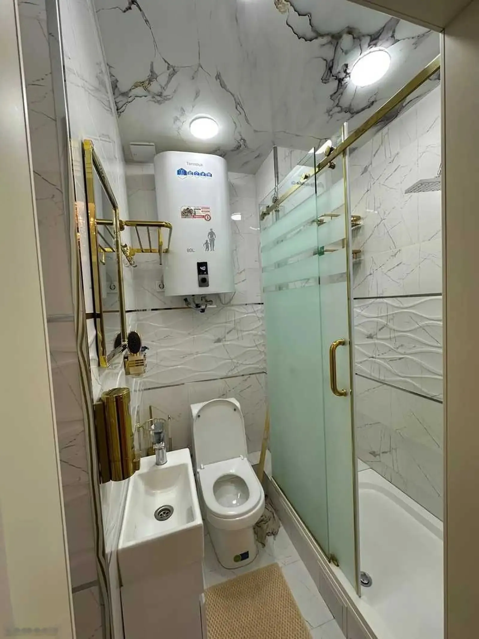 2-комн. квартира, 9 этаж, 70м², ориентир воданасос