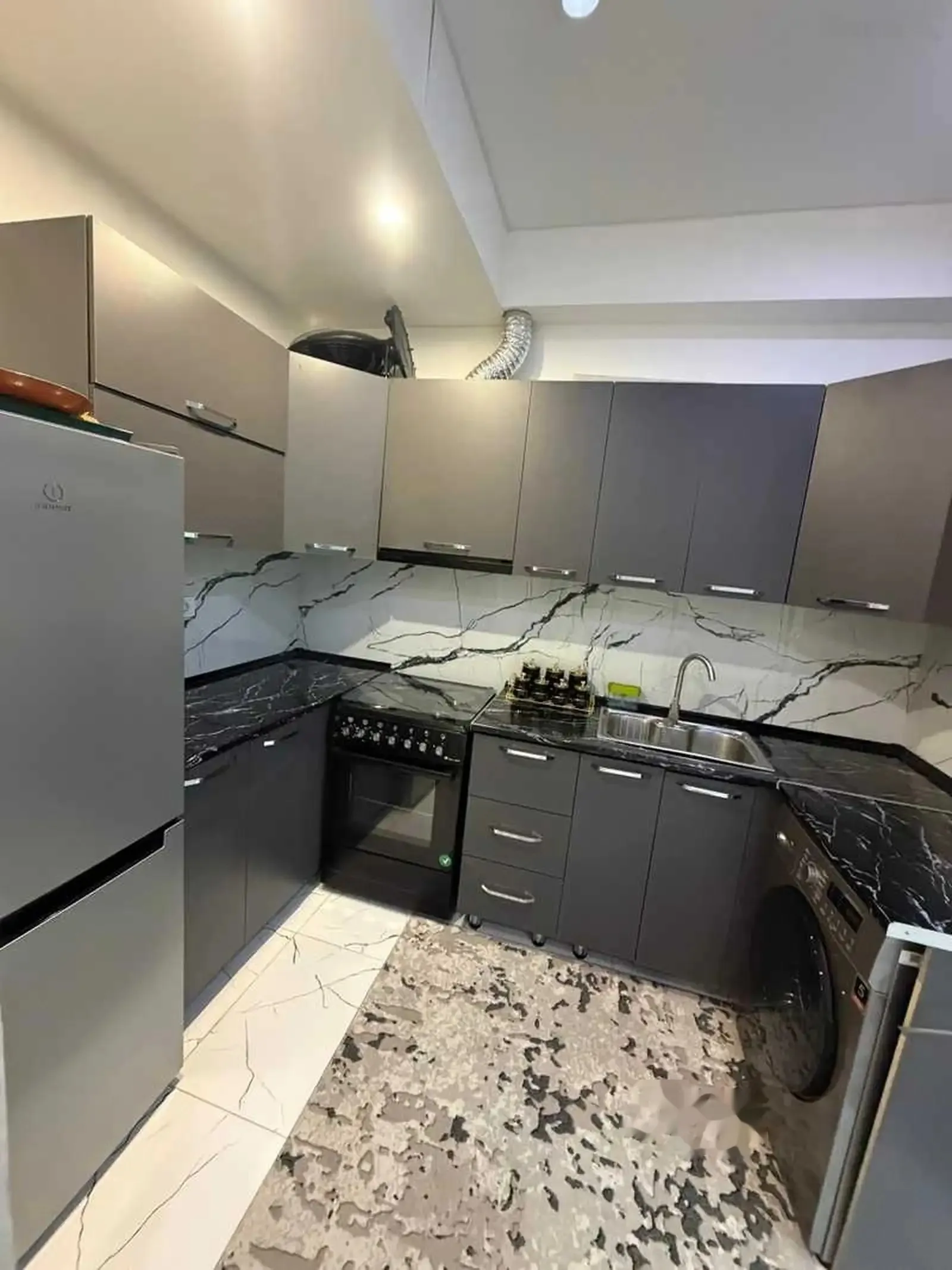 2-комн. квартира, 6 этаж, 62м², Шохмансур