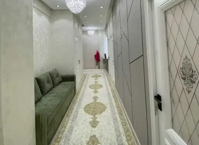 3-комн. квартира, 4 этаж, 106 м², Сино