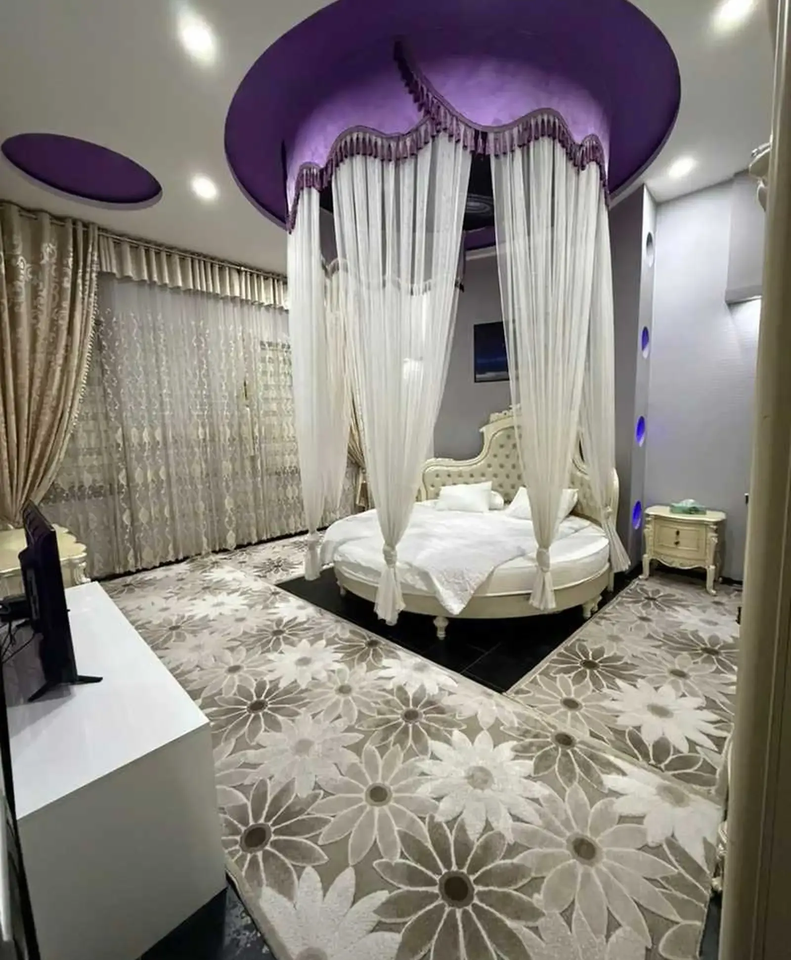 3-комн. квартира, 1 этаж, 155м², Сафо