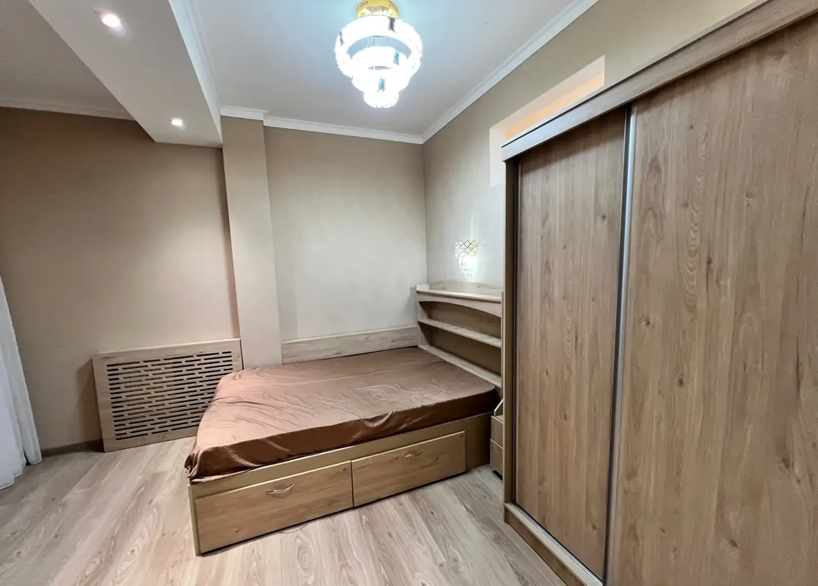 3-комн. квартира, 14 этаж, 103м², овир
