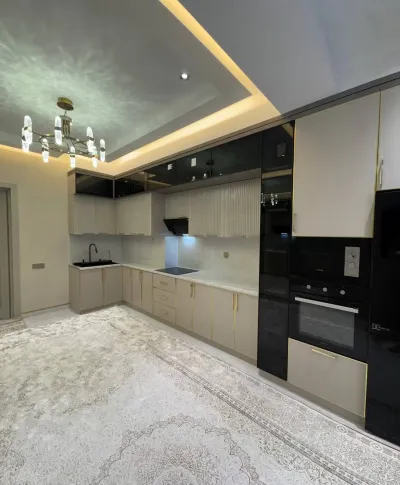 3-комн. квартира, 8 этаж, 105 м², Сино, Евар главный