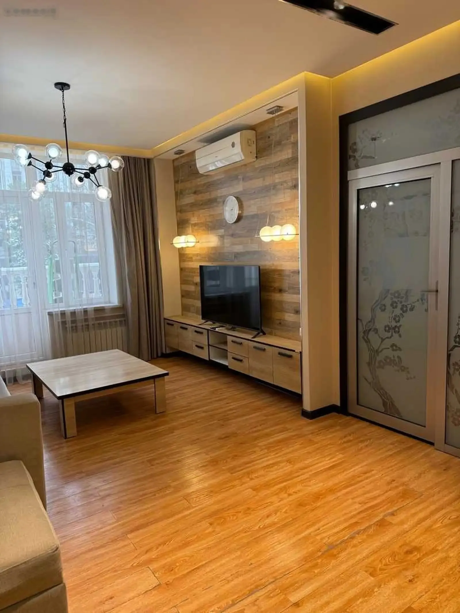 4-комн. квартира, 3 этаж, 145м², садбарг