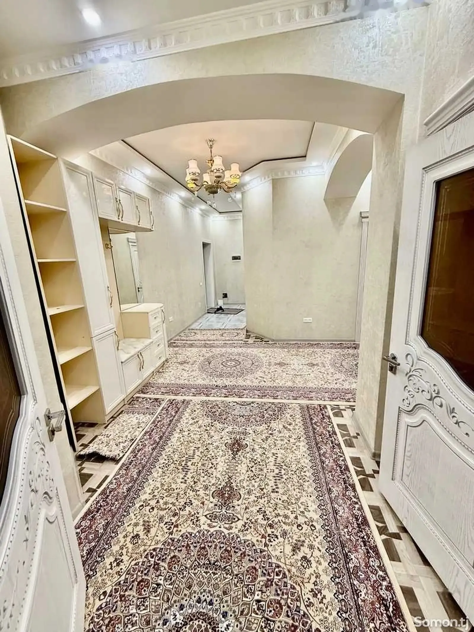 3-комн. квартира, 4 этаж, 140м², дом печати