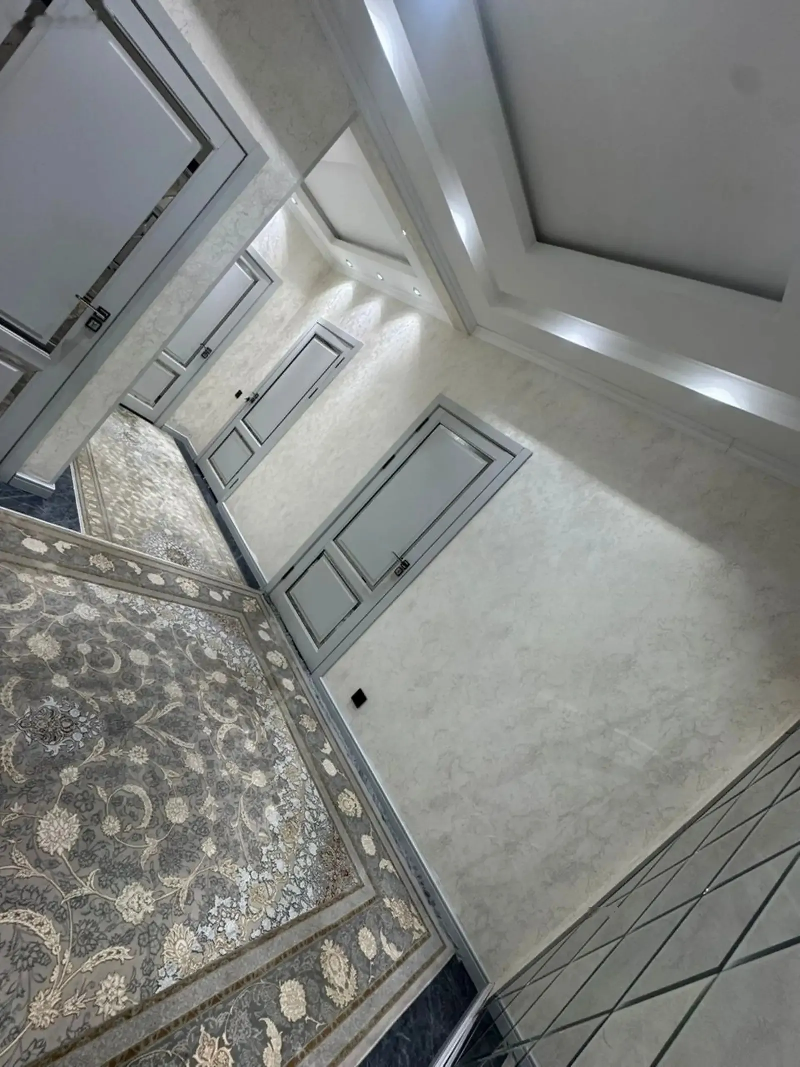 2-комн. квартира, 12 этаж, 88м², Шохмансур