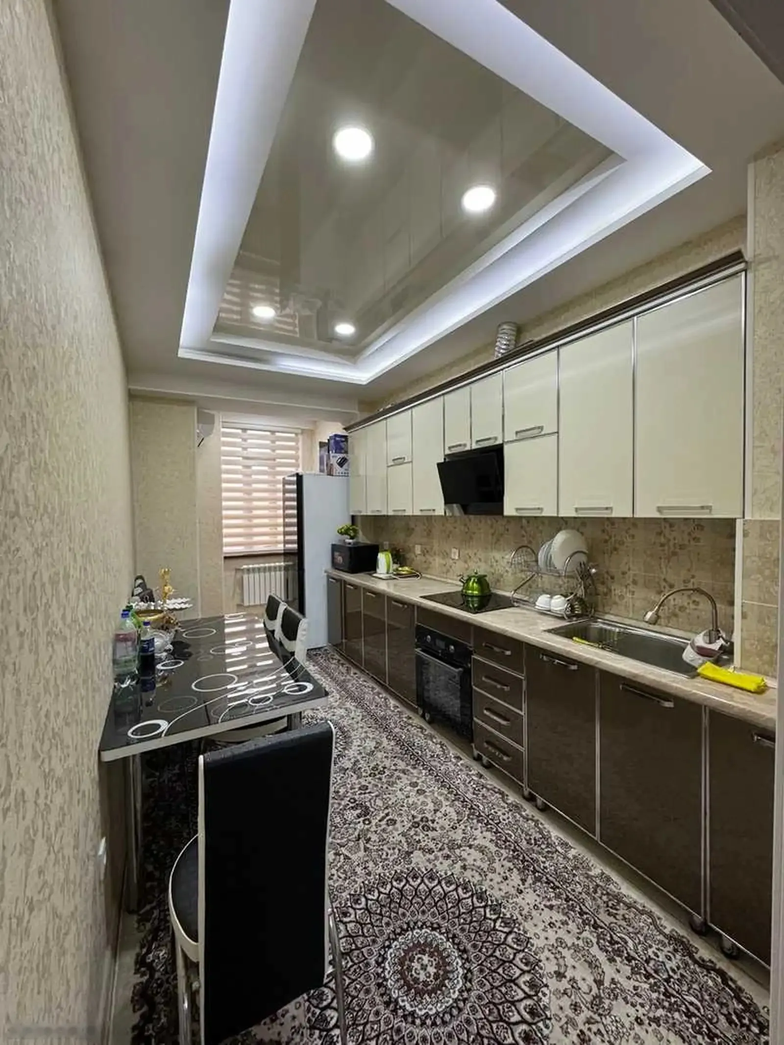 3-комн. квартира, 10 этаж, 110м², чордома