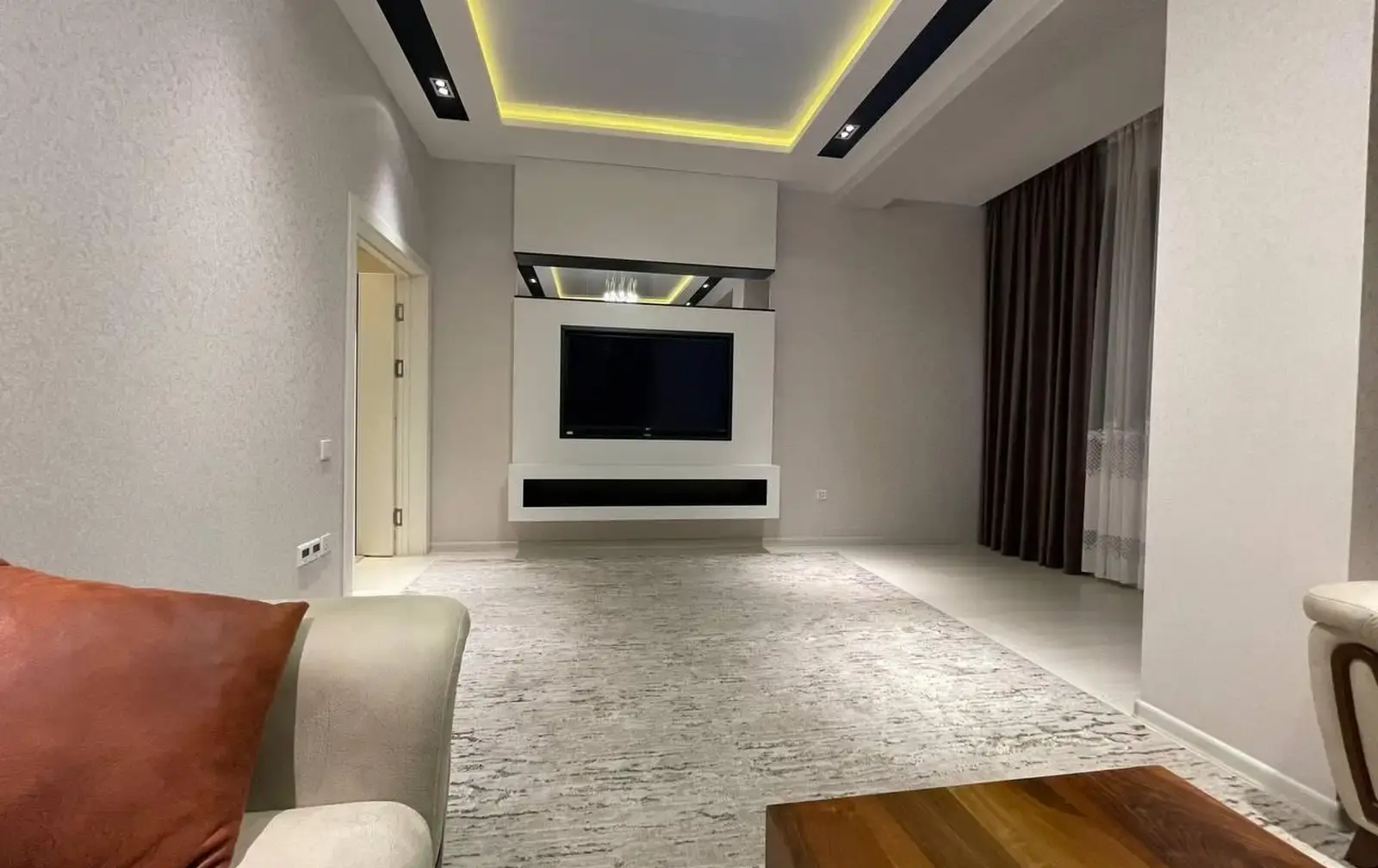 2-комн. квартира, 8 этаж, 120м², Доми Ватан Рудаки