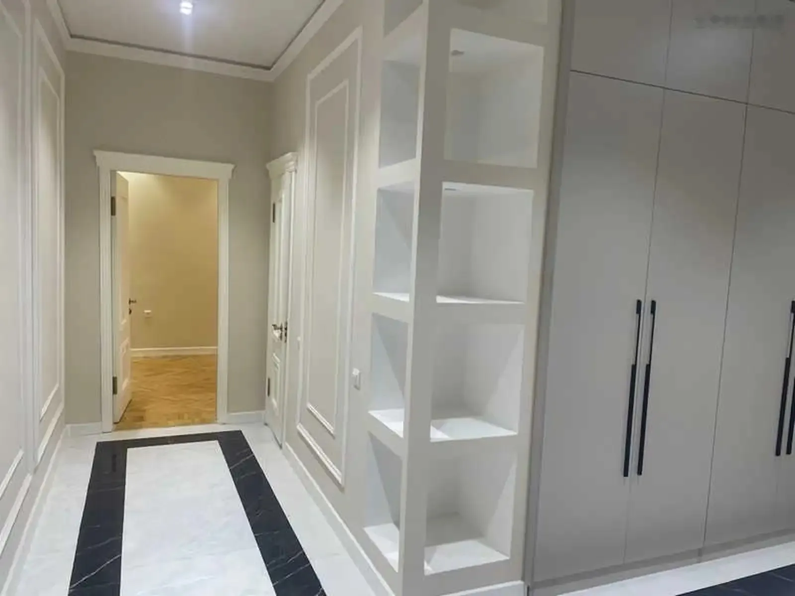 3-комн. квартира, 4 этаж, 100м², ориентир пушти чойхонаи Рохат