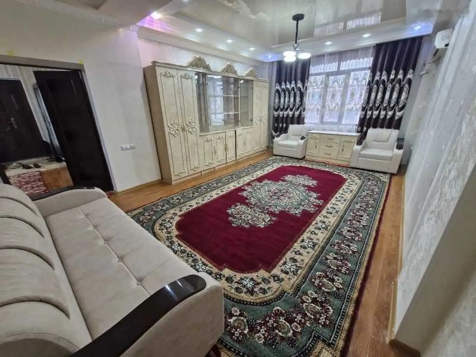 4-комн. квартира, 4 этаж, 150м², 92 мкр
