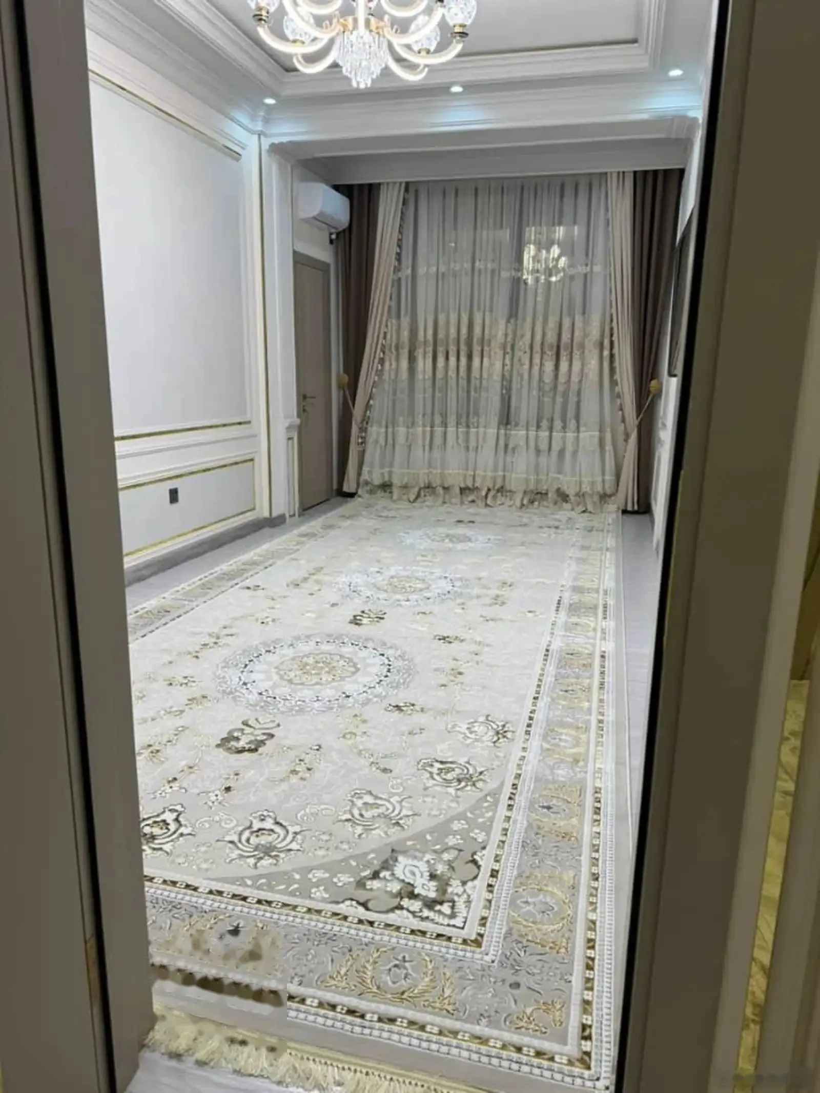 3-комн. квартира, 8 этаж, 110м², Ру ба руйи андози Шохмансур