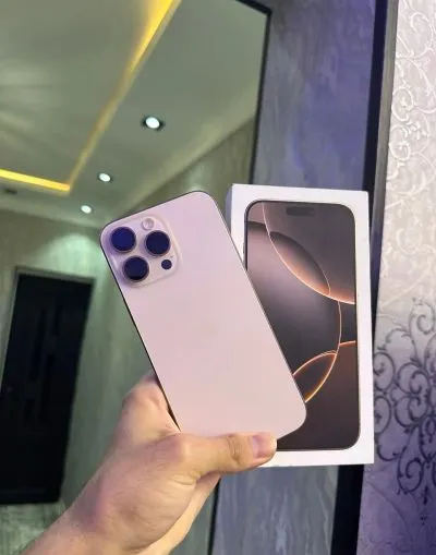 Apple Iphone 16 Pro Max 256 gb — миниатюра 2