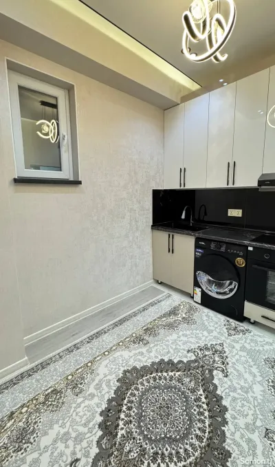 3-комн. квартира, 9 этаж, 83 м², Шохмансур Чордома