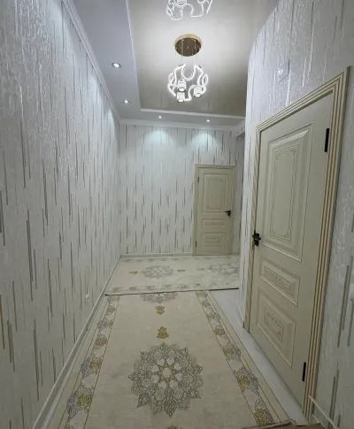 2-комн. квартира, 12 этаж, 81 м², Шохмансур 3 база