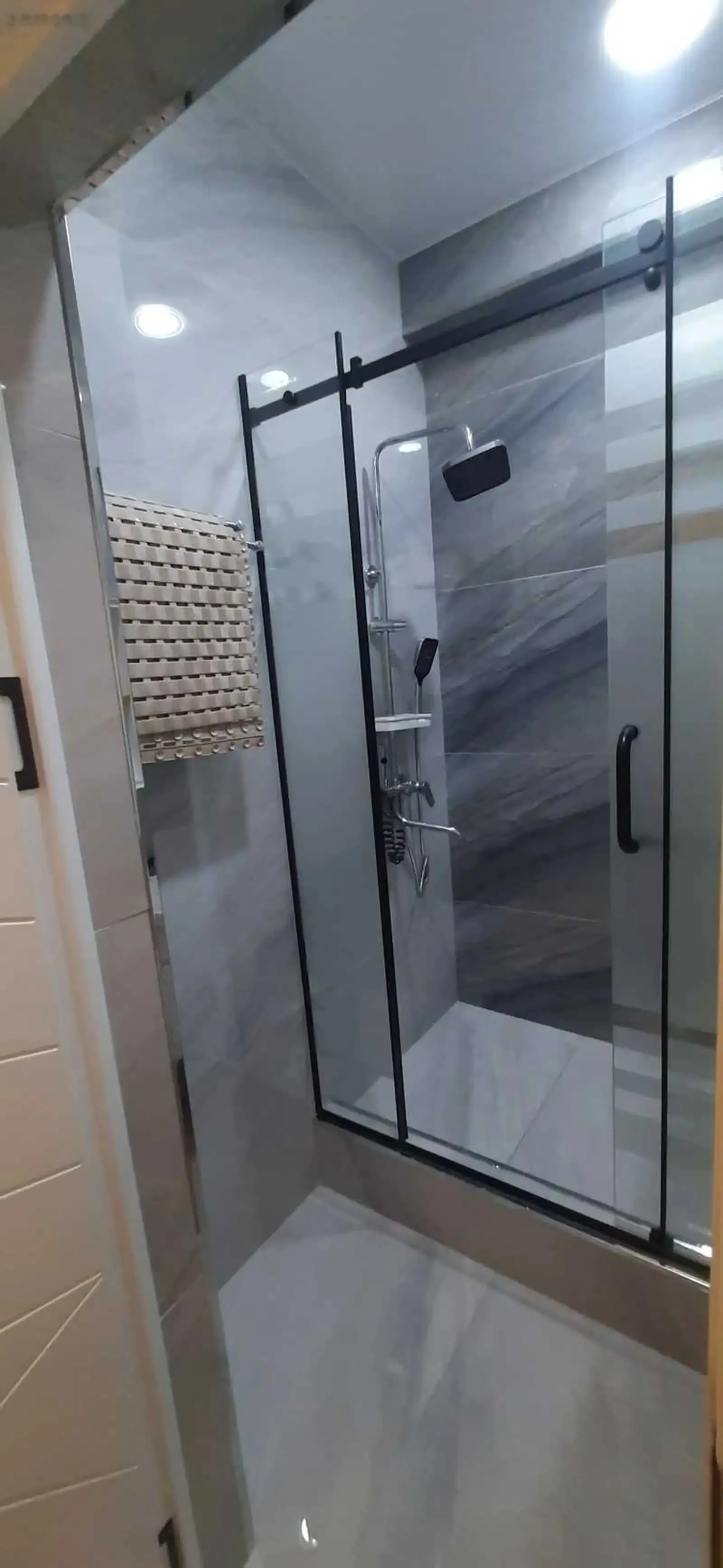 2-комн. квартира, 4 этаж, 56м², Скорый, домхои Bakht Z