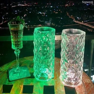 Настольная лампа из стекла