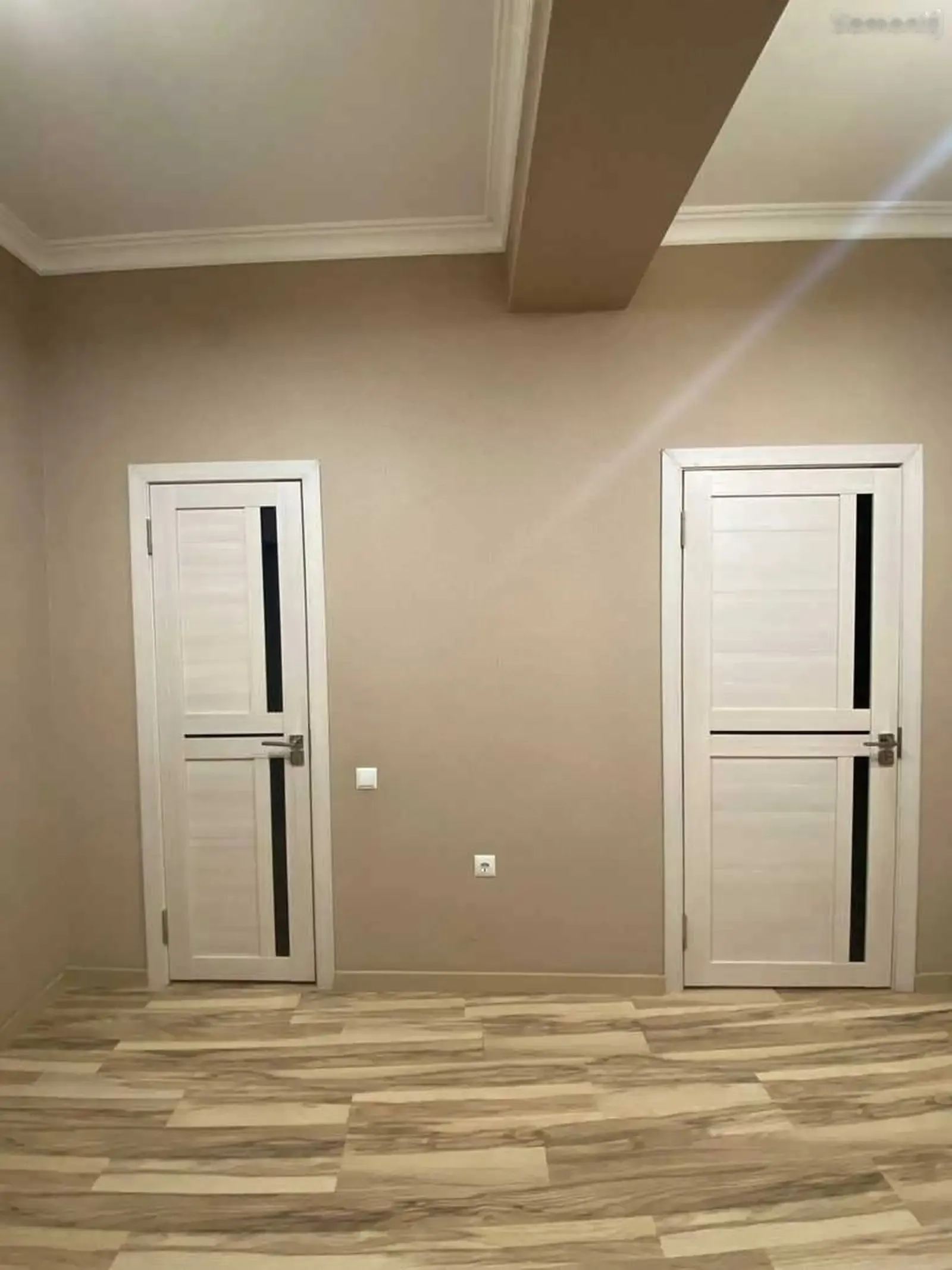 2-комн. квартира, 12 этаж, 58м², Овир