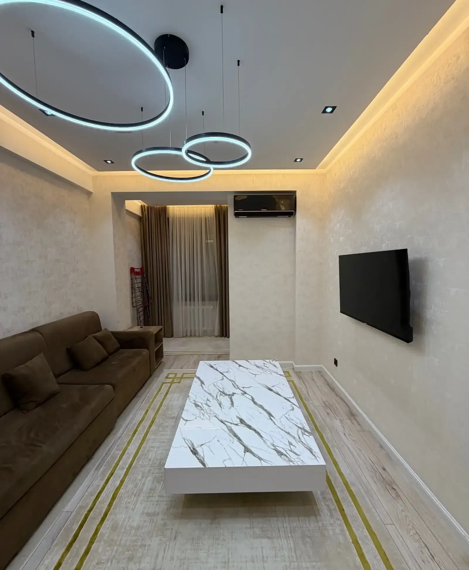 2-комн. квартира, 14 этаж, 67м², Спартак,Симург