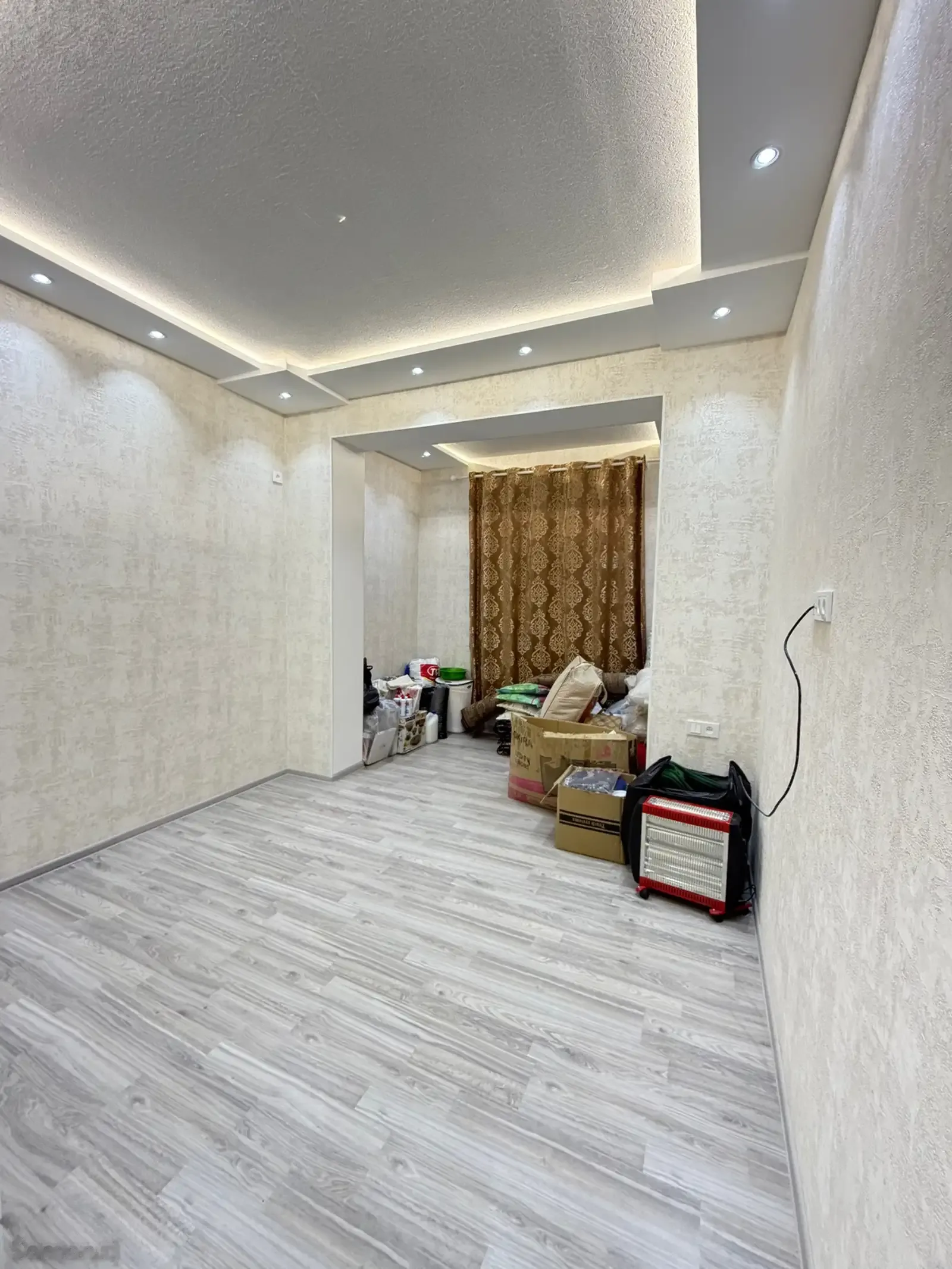 3-комн. квартира, 4 этаж, 89 м², 13 мкр