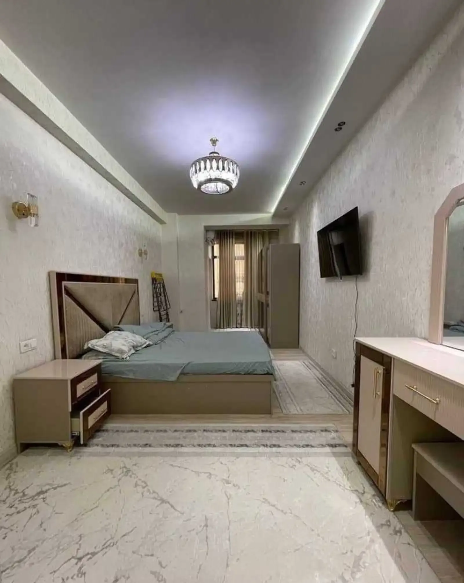 2-комн. квартира, 8 этаж, 92м², Овир