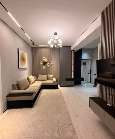 2-комн. квартира, 15 этаж, 82 м², рядом с бывшим УВД