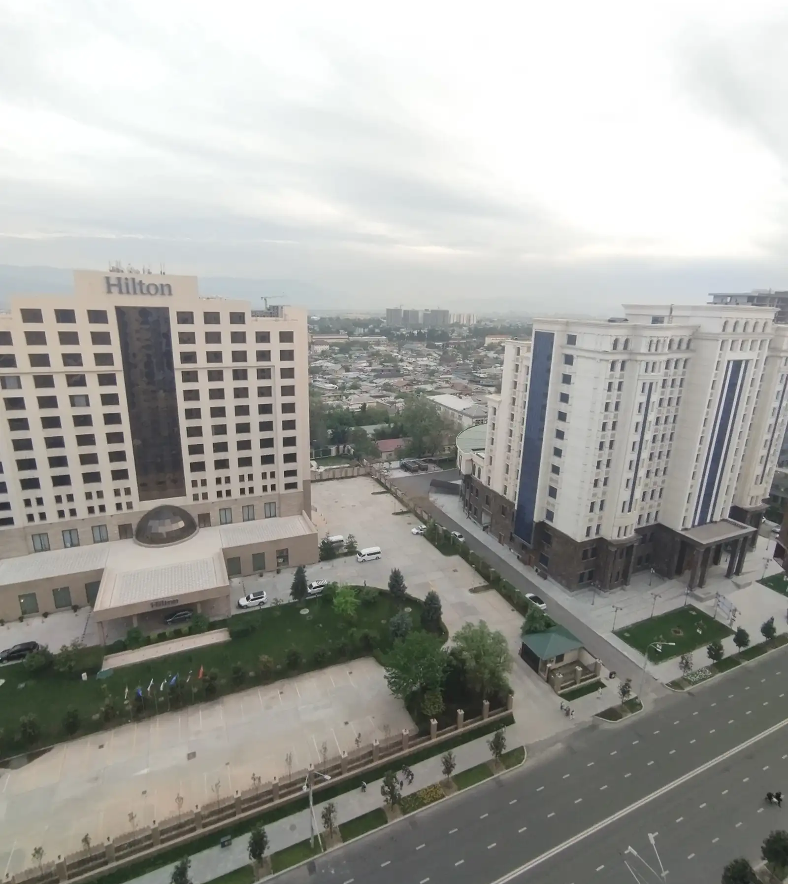 2-комн. квартира, 16 этаж, 60м², Шохмансур, напротив гостиницы Хилтон, дом Бахт Z