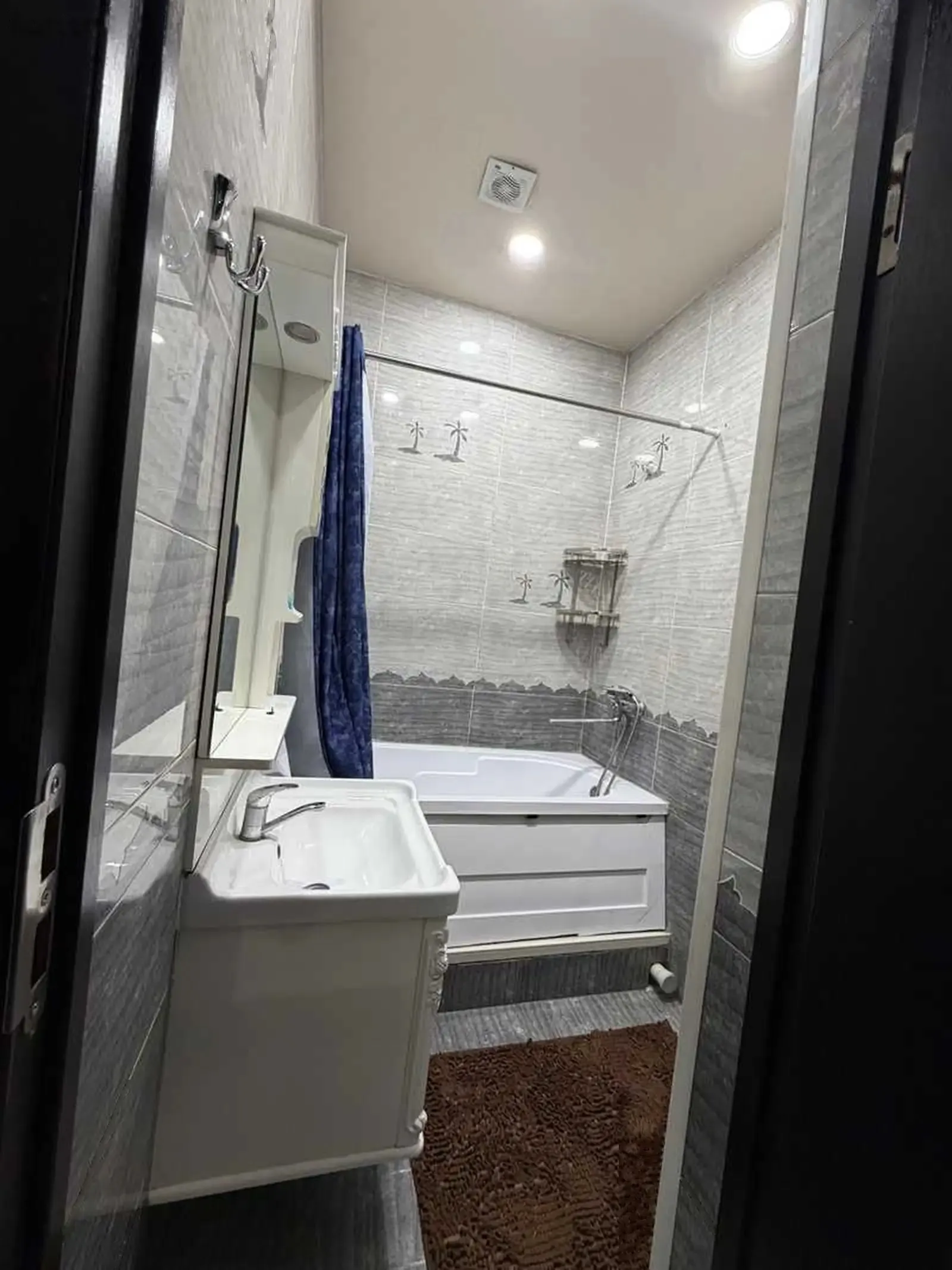 2-комн. квартира, 5 этаж, 80м², Шохмансур, Айни