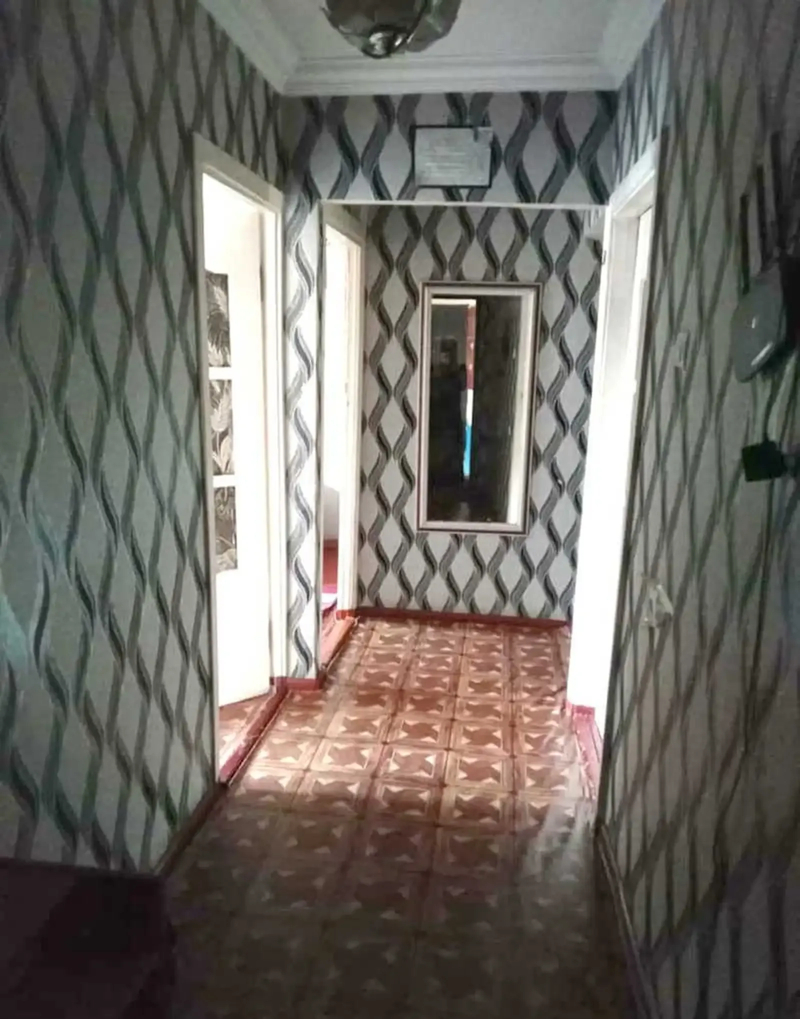 3-комн. квартира, 4 этаж, 75м², Сино.102мкр