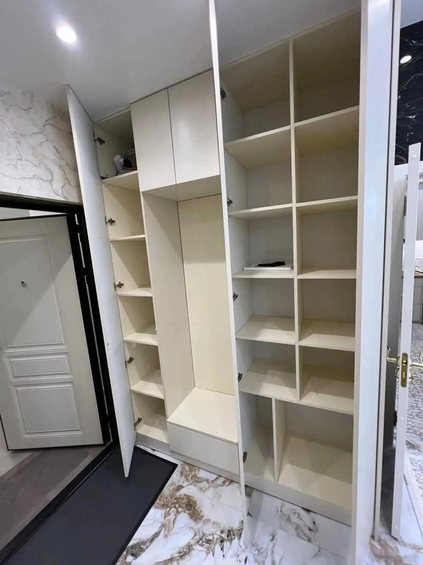 2-комн. квартира, 8 этаж, 63м², Бустон Сити