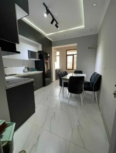 3-комн. квартира, 17 этаж, 85м², Шохмансур