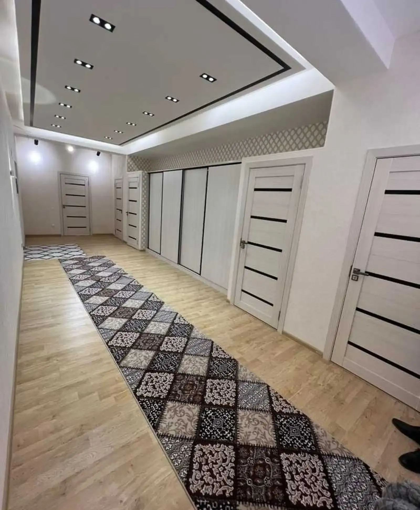 3-комн. квартира, 3 этаж, 120м², И.Сомони