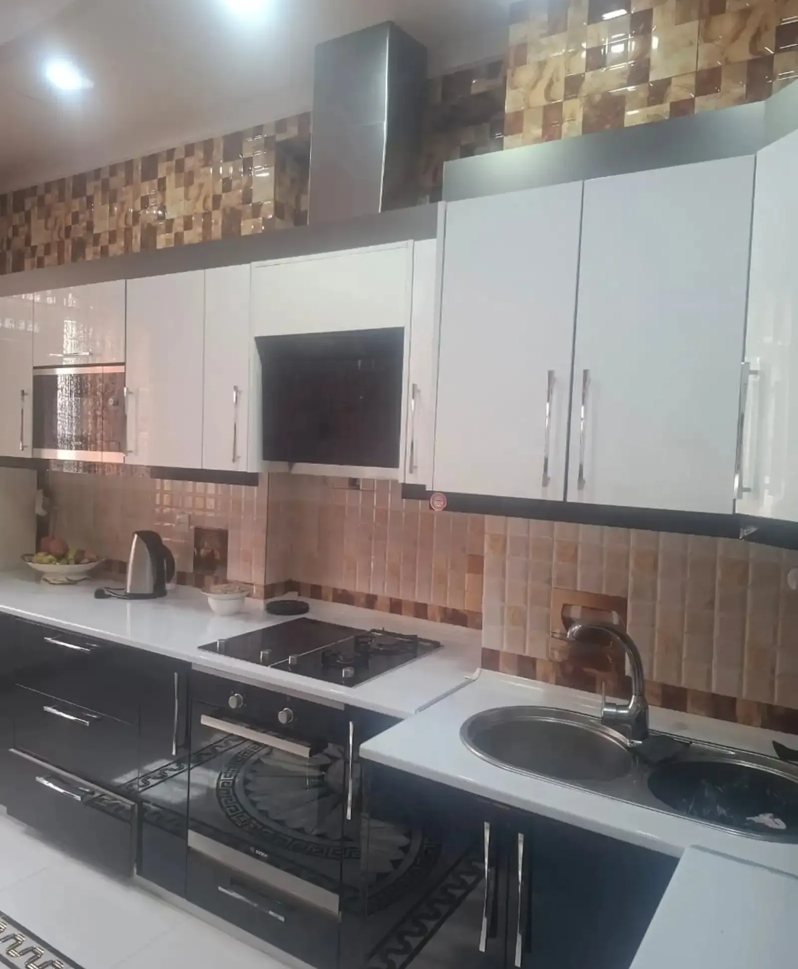 3-комн. квартира, 6 этаж, 110м², Кохи борбад Доми Ёвар