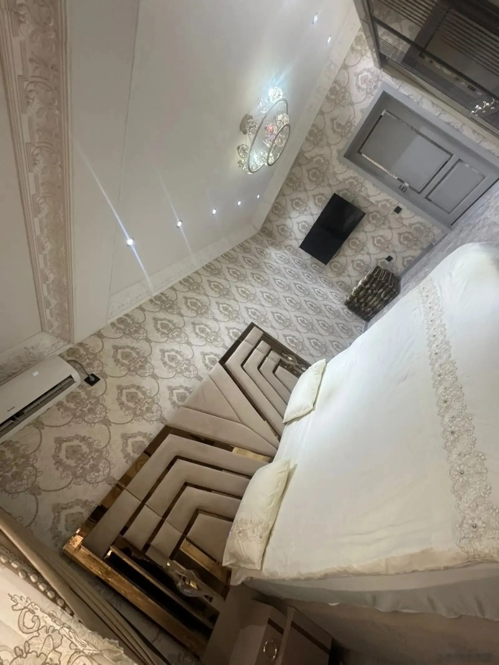 2-комн. квартира, 12 этаж, 88м², Шохмансур