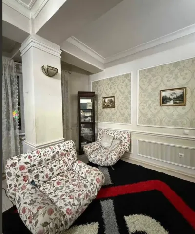 3-комн. квартира, 2 этаж, 100м², Сино