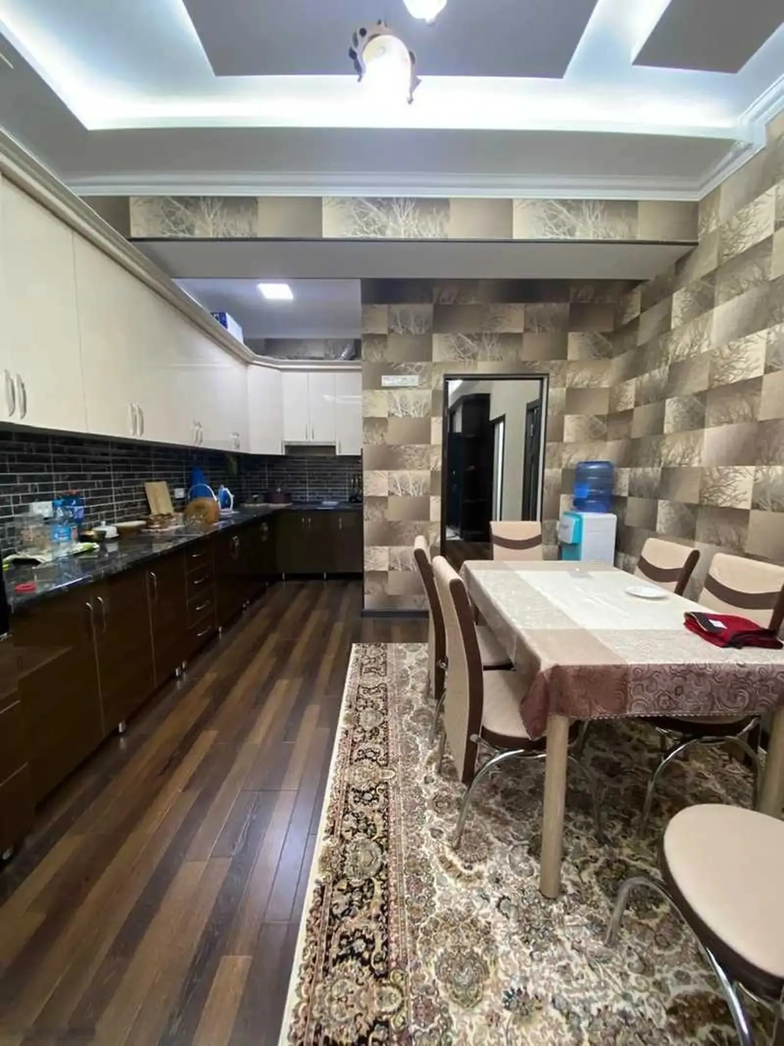 2-комн. квартира, 12 этаж, 70м², Пайкари Таможный