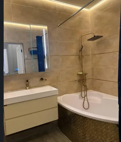2-комн. квартира, 13 этаж, 60м², Шохмансур