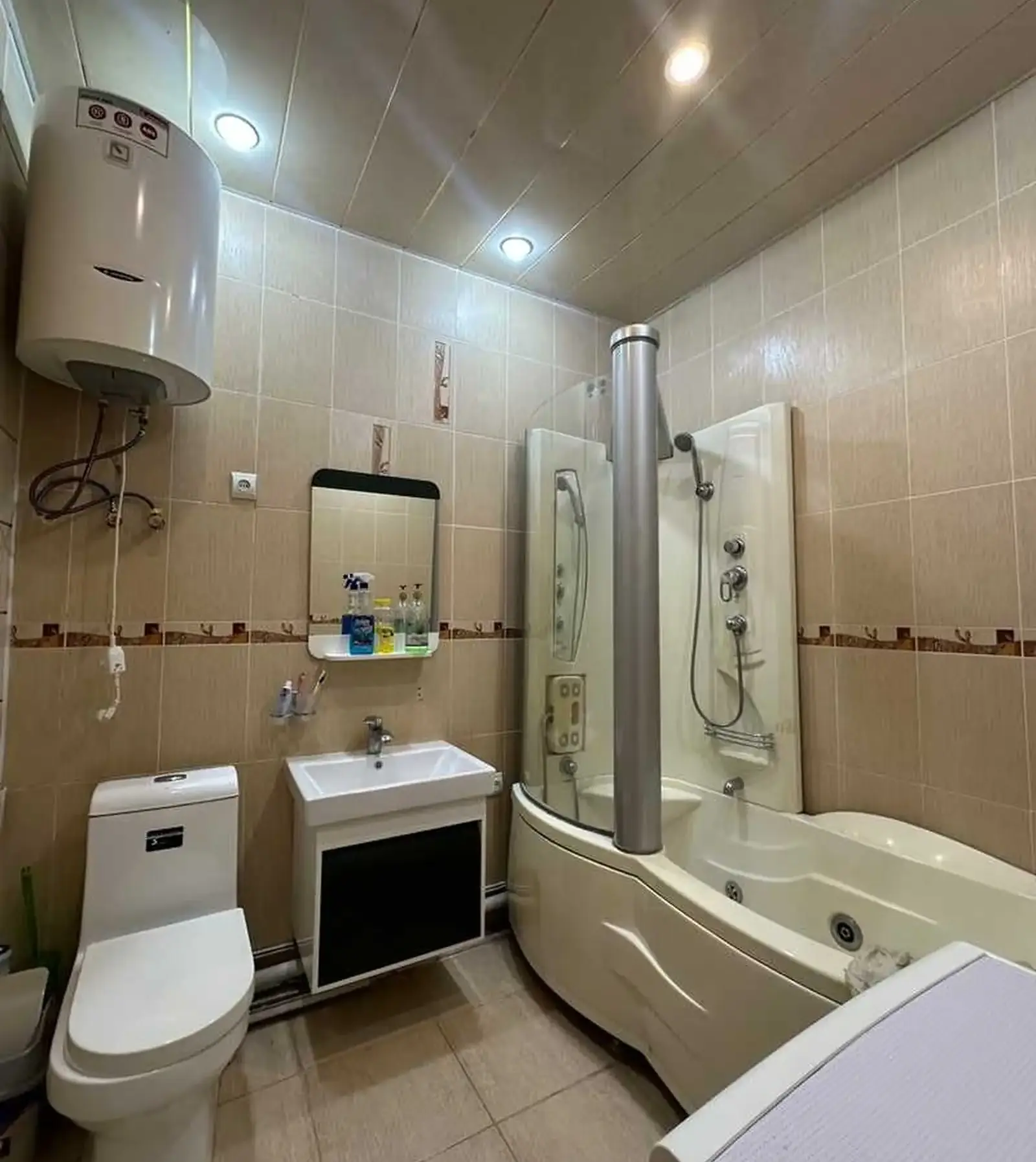 3-комн. квартира, 6 этаж, 106м², Сомони