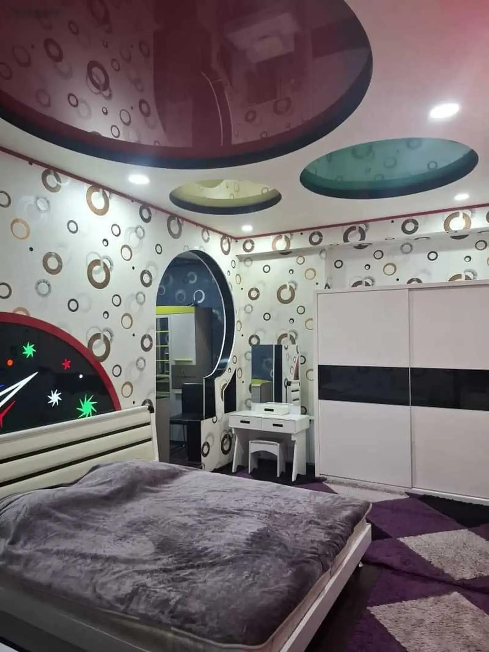 3-комн. квартира, 6 этаж, 110м², Қараболо, кохи Борбад, доми Ёвар