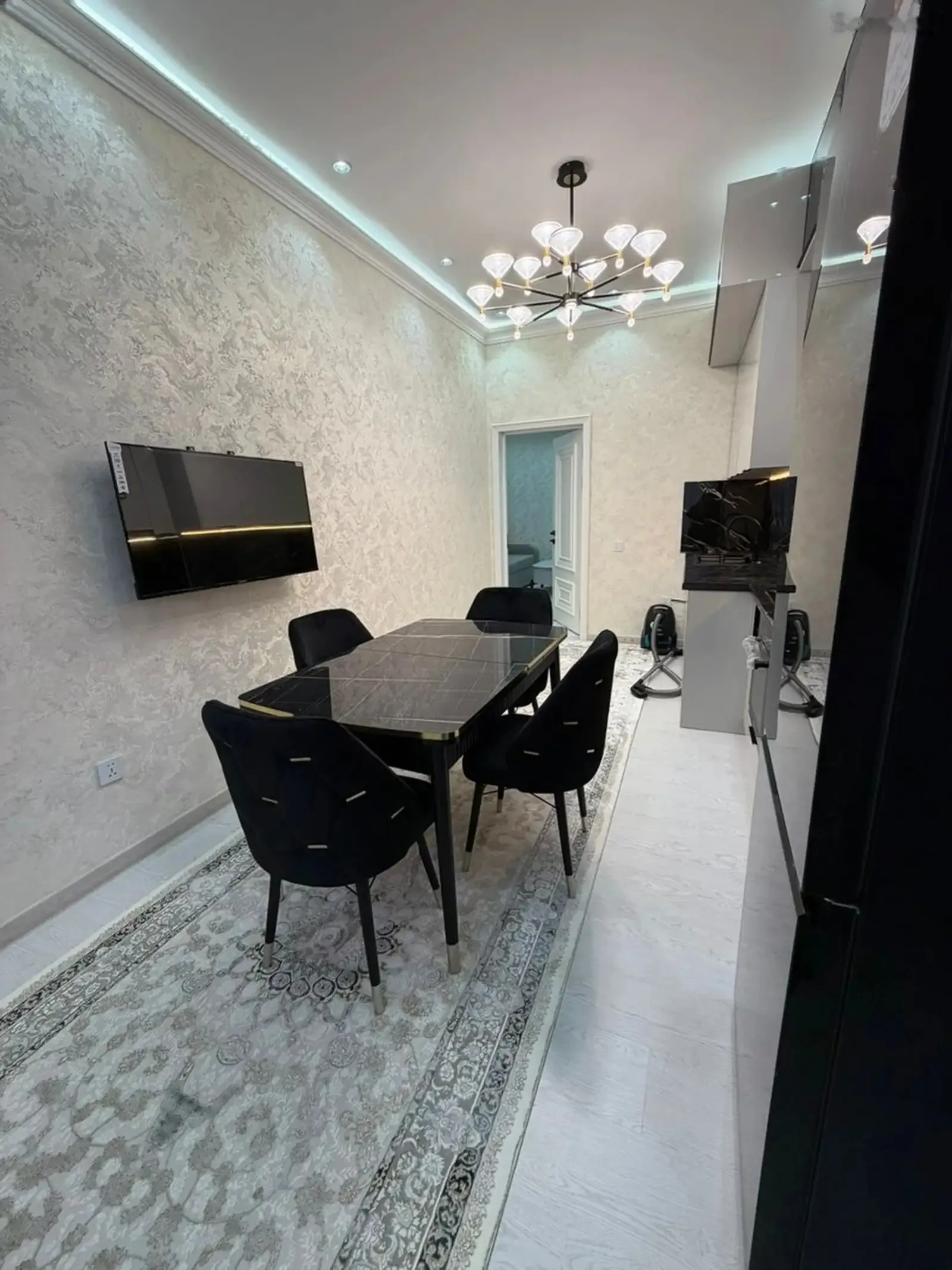 2-комн. квартира, 9 этаж, 85м², Гранд Отель