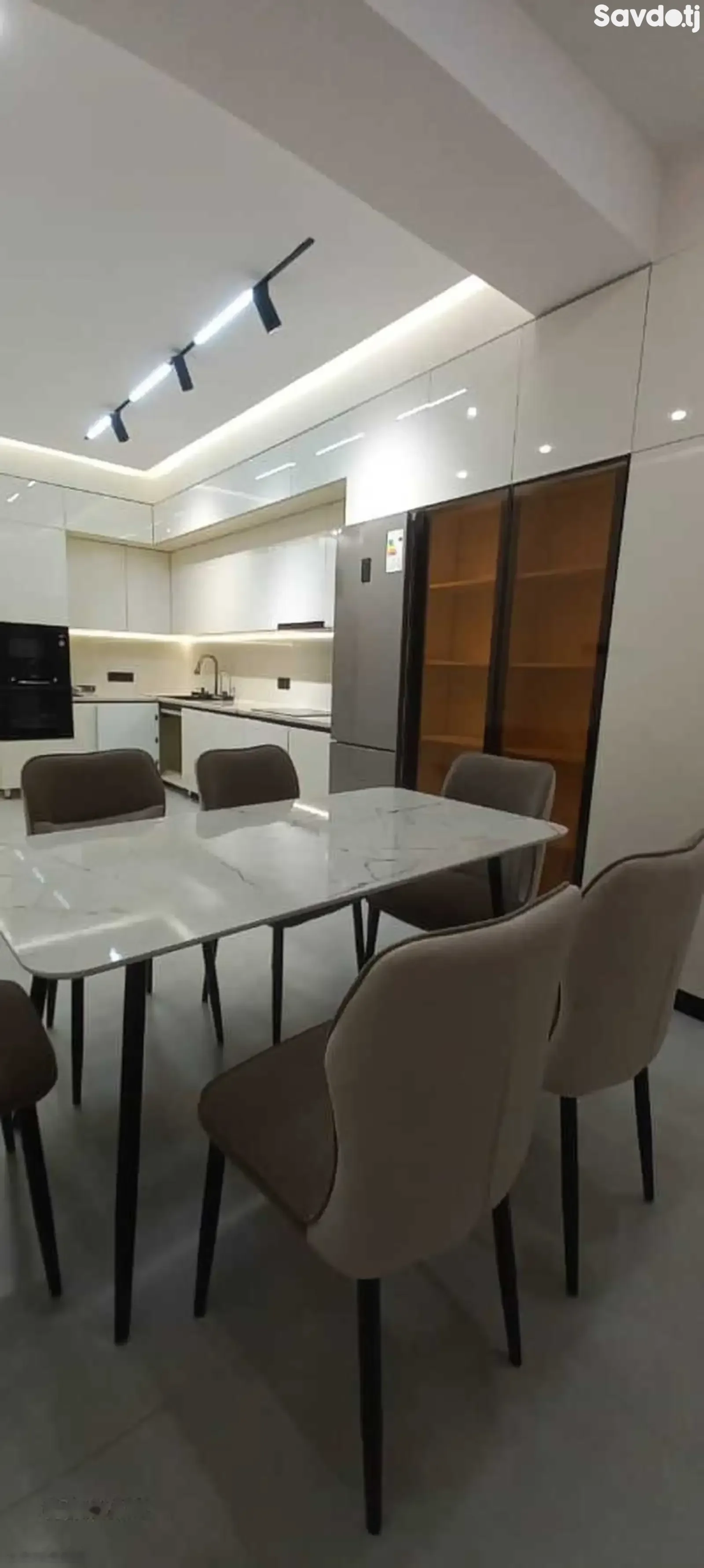 3-комн. квартира, 3 этаж, 120м², Овир, ру ба руи парки А.Навоӣ